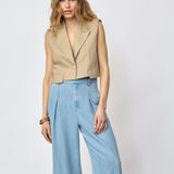 LeilaCC Linen Crop Vest - Bisquit